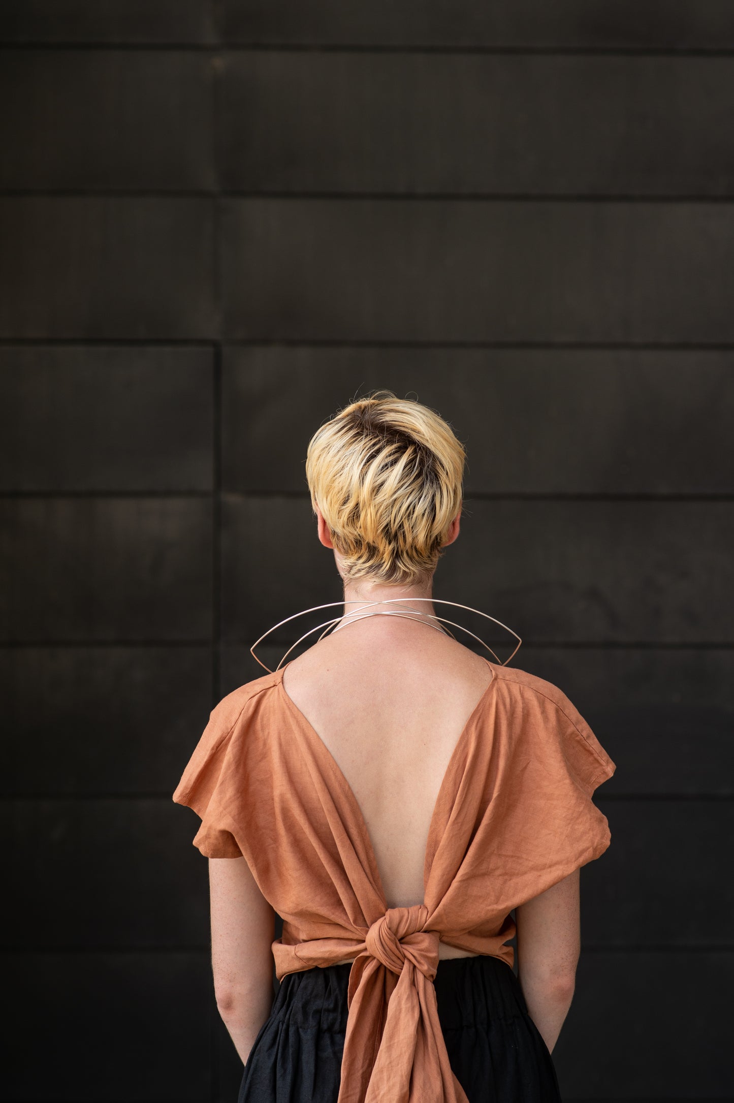 N-Linea-212b | 5-petal floral statement necklace