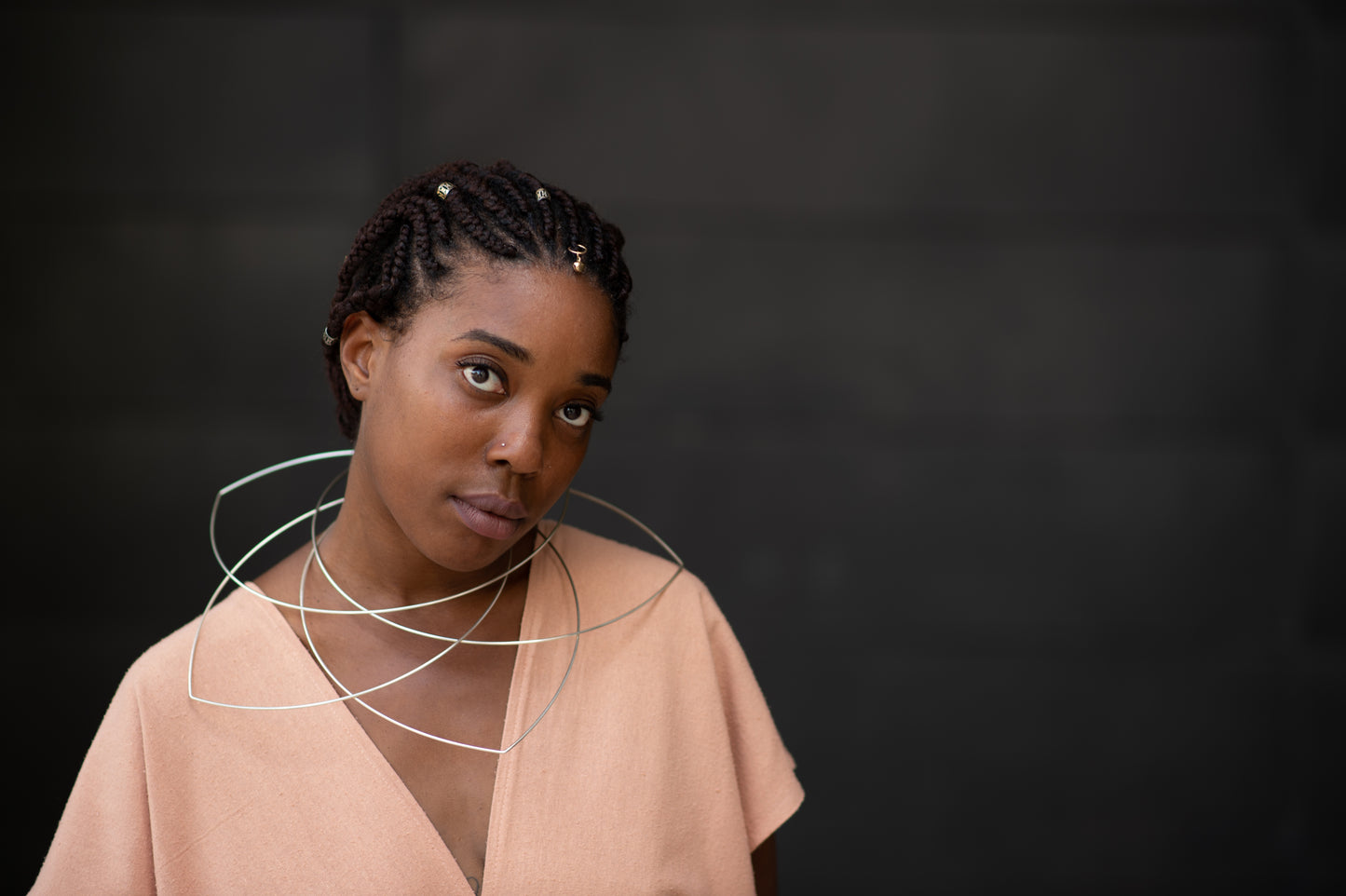 N-Linea-512 | Expandable 5-petal flower statement necklace